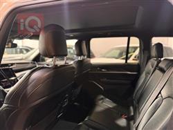 جیپ گراند شیرۆکی